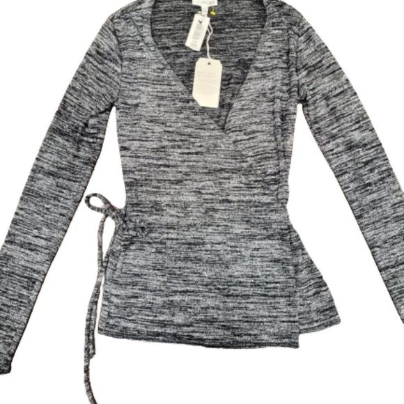 Aritzia Wilfred Free Reposa coord set - wrap top and midi skirt, NWT - Picture 3 of 5